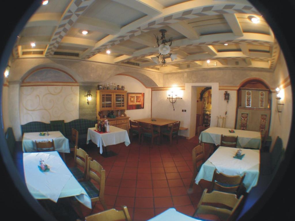 Hotel Sextnerhof Sesto Fiorentino Exterior photo